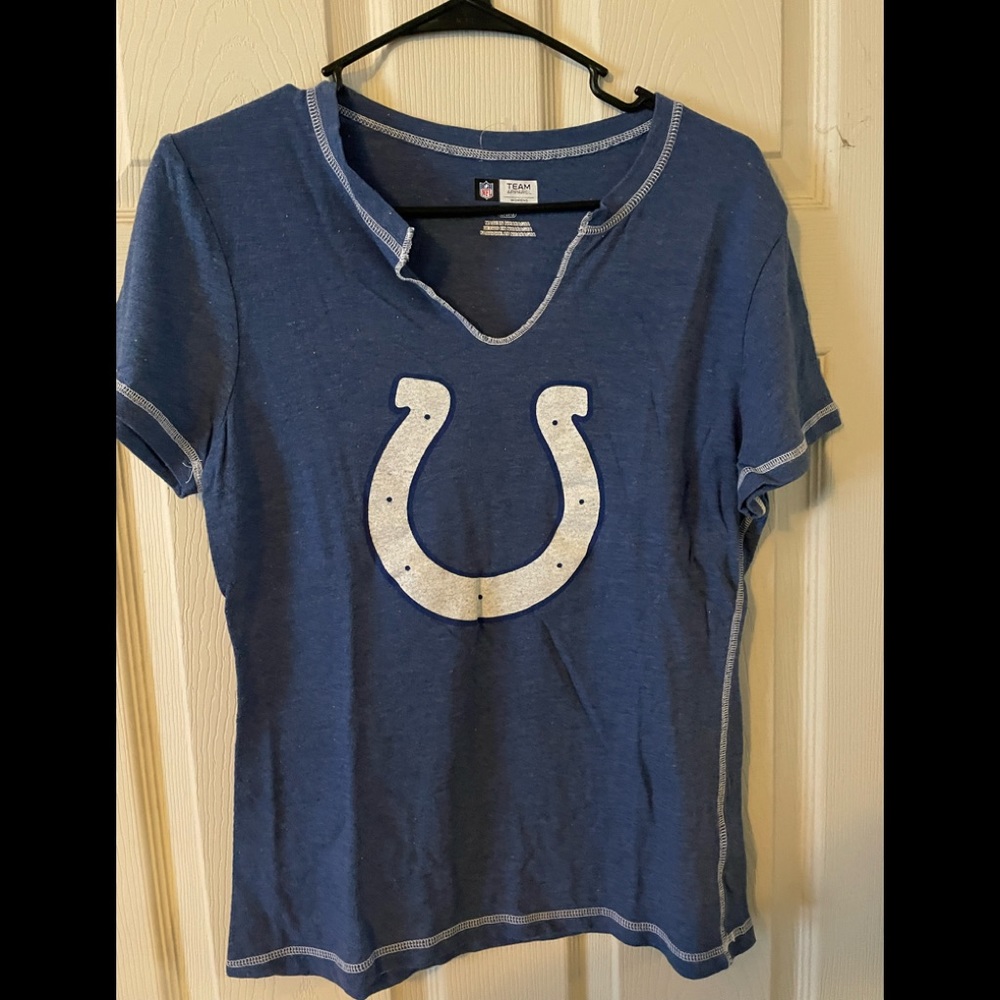 Indianapolis Colts v neck tee
